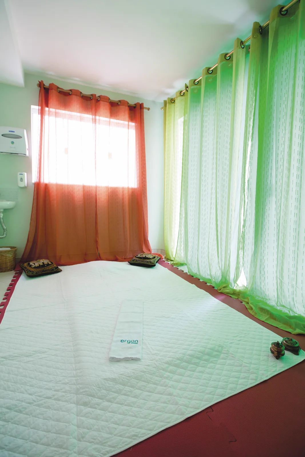 Sala de tatame da Ergon Saúde em Sorocaba, onde é feita a ventosaterapia